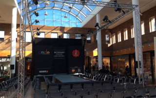 Pasarela en el Centro Comercial Artea